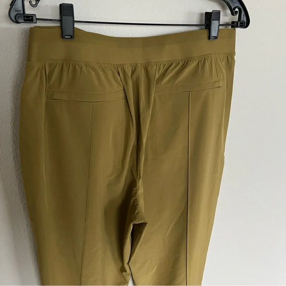NWOT ATHLETA Vienna Slim Pant Tapestry Gold Casual Women’s 12 - Picture 9 of 11